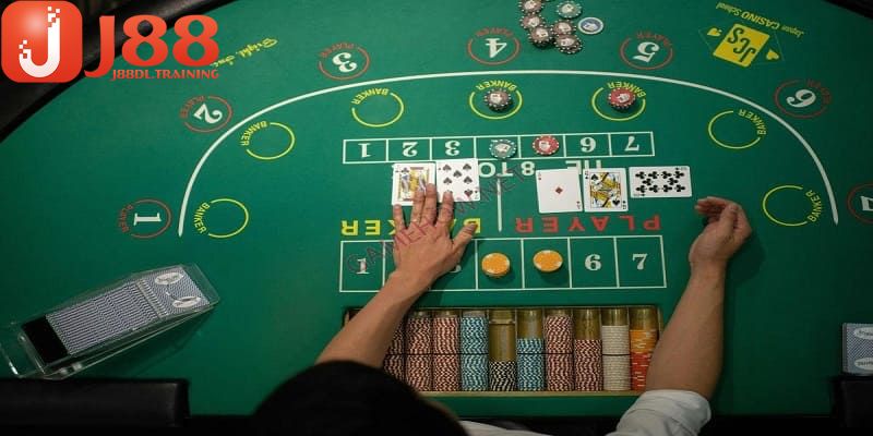 Quy tắc đặt lệch mua bảo hiểm Baccarat J88